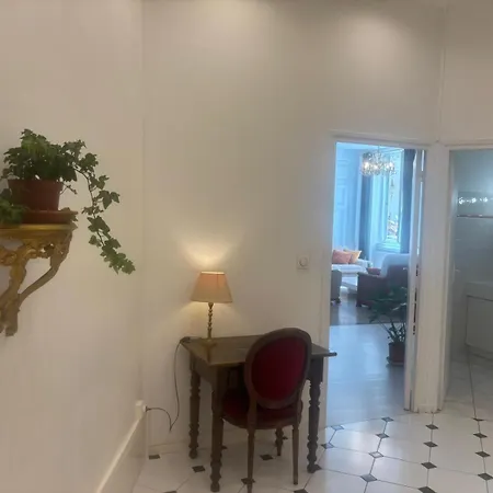 Le Victor Hugo-lyon Centre アパート *